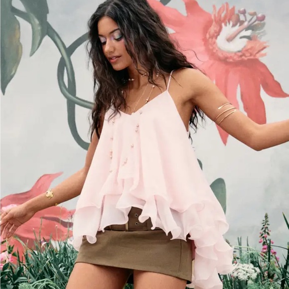 Viral Ruffle Hem Knotted Layered Chiffon Top - Picture 1 of 2